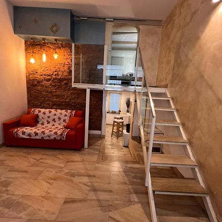 Da Marieddu Appartamento Indipendente In Centro Citta คาตาเนีย ภายนอก รูปภาพ